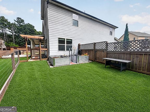 4th image of 50 Canyon View Dr