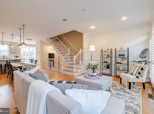 1266 Harbor Island Walk, Baltimore, MD 21230