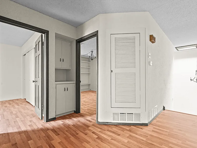 5856 Mira Serena Dr — Photo 9