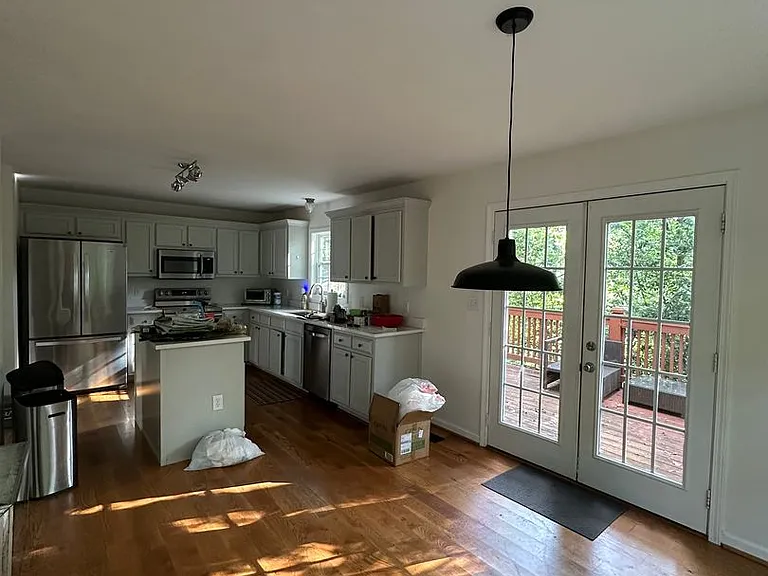 250 Hodgson Dr — Photo 16