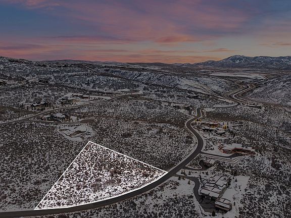 3rd image of 1280 E Canyon Gate Rd