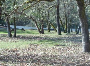 700 Shadow Hills Dr, Grants Pass, OR