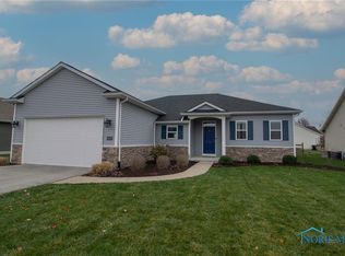5118 Merlot Dr, Oregon, OH 43616