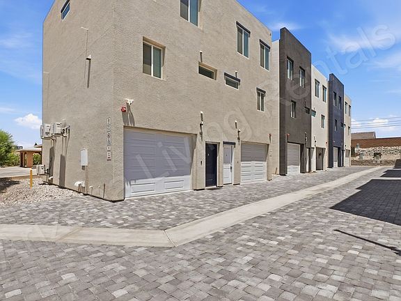 3rd image of 2061 Magnolia Dr #A101