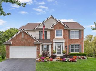 2103 Chicory Ct, Lewis Center, OH 43035