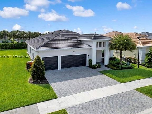 4th image of 5364 Siesta Key Ln
