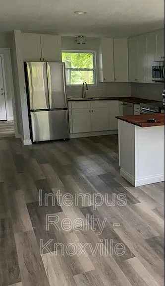 1320 Chestnut St — Photo 6