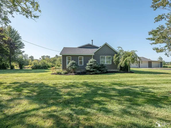 6274 Willow Rd, Milan, MI 48160