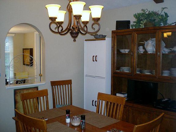 3rd image of 16203 Summer Wind Dr