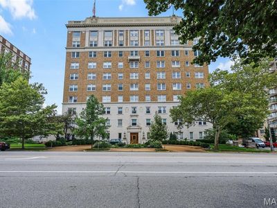 709 S Skinker Blvd APT 601, Saint Louis, MO, 63105
