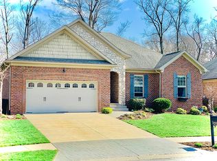11552 Forest Hill Cir, Sellersburg, IN 47172