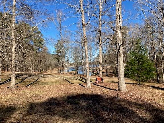 5th image of 102 Lakeview Estates Cir #6