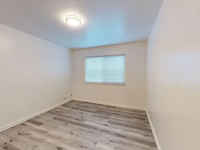 265 Vernon St — Photo 18