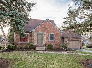 1016 Harrow Rd, Toledo, OH 43615