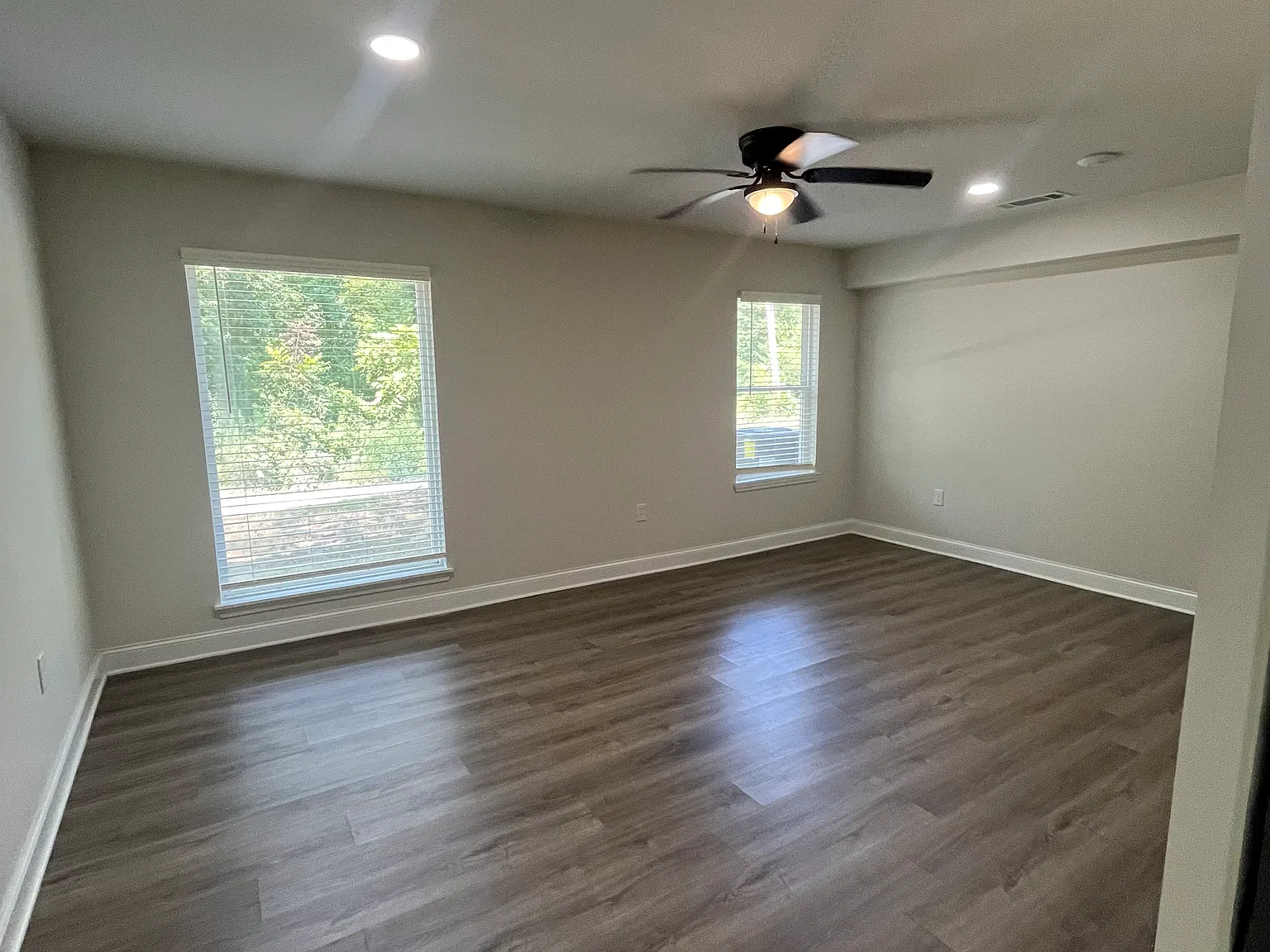 1 bed, 725 sqft, $899 — Photo 4
