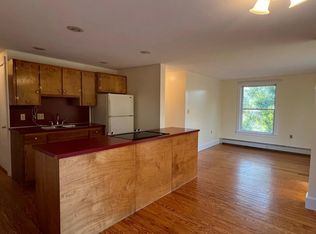 1 Summer St FLOOR 1, Freeport, ME 04032