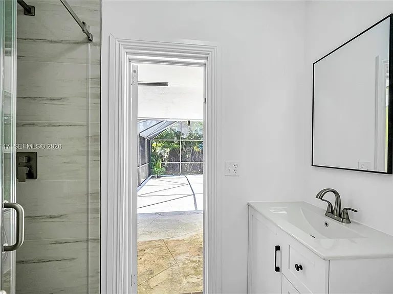 13100 SW 81st Ave — Photo 25