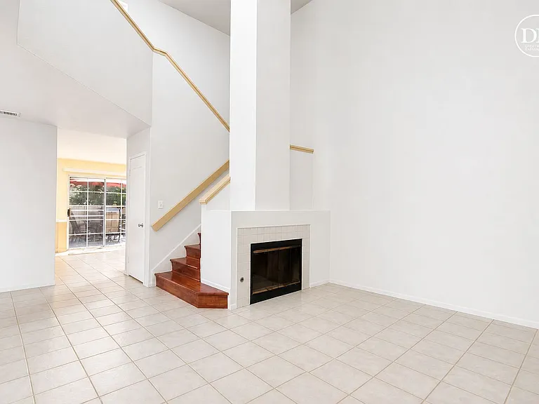 1768 Promenade Cir — Photo 7