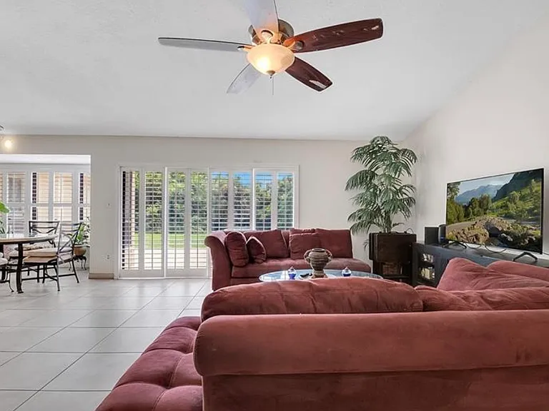 1849 E Crowley Cir — Photo 6