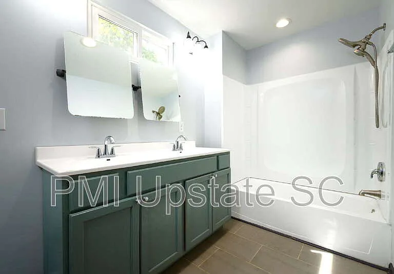 249 E Hampton Ave — Photo 11