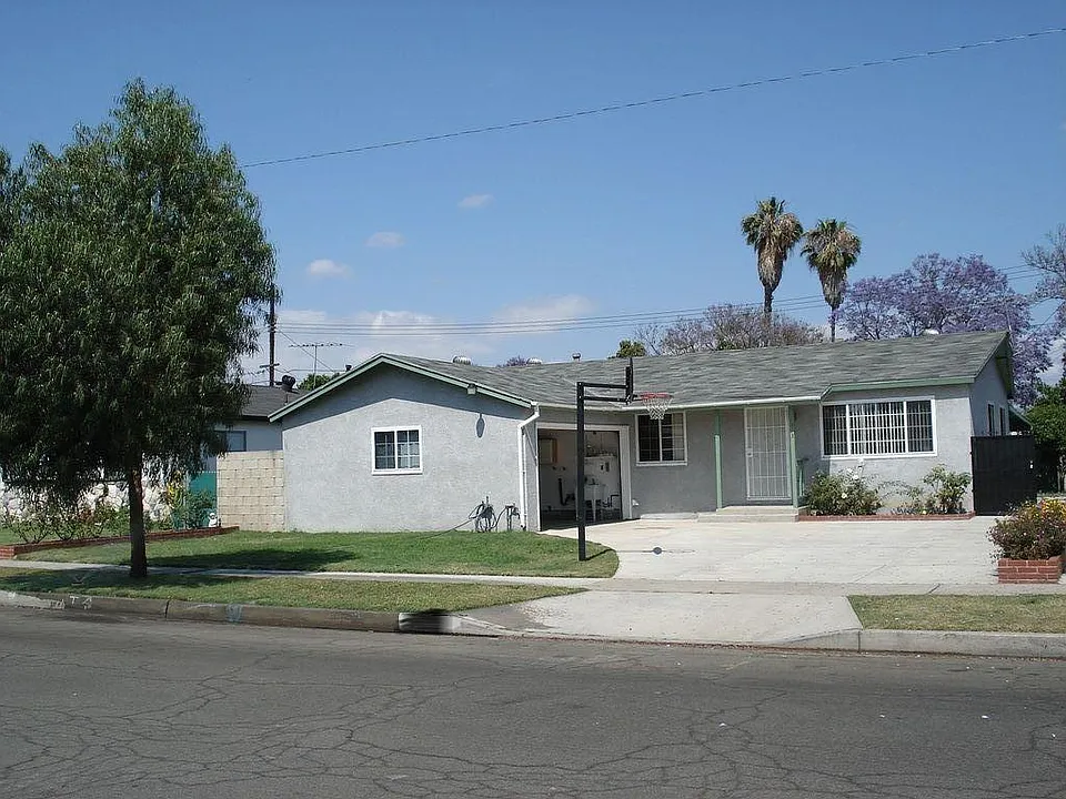Stacy Ln