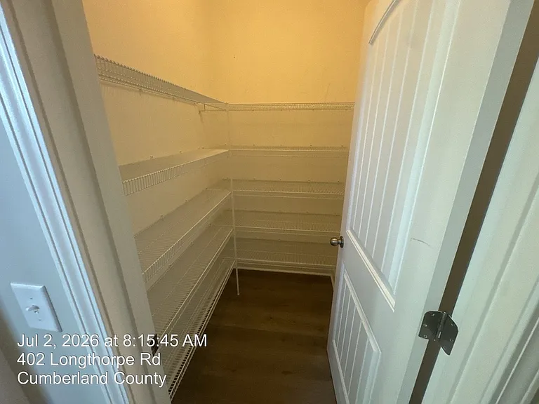 402 Longthorpe Rd — Photo 20