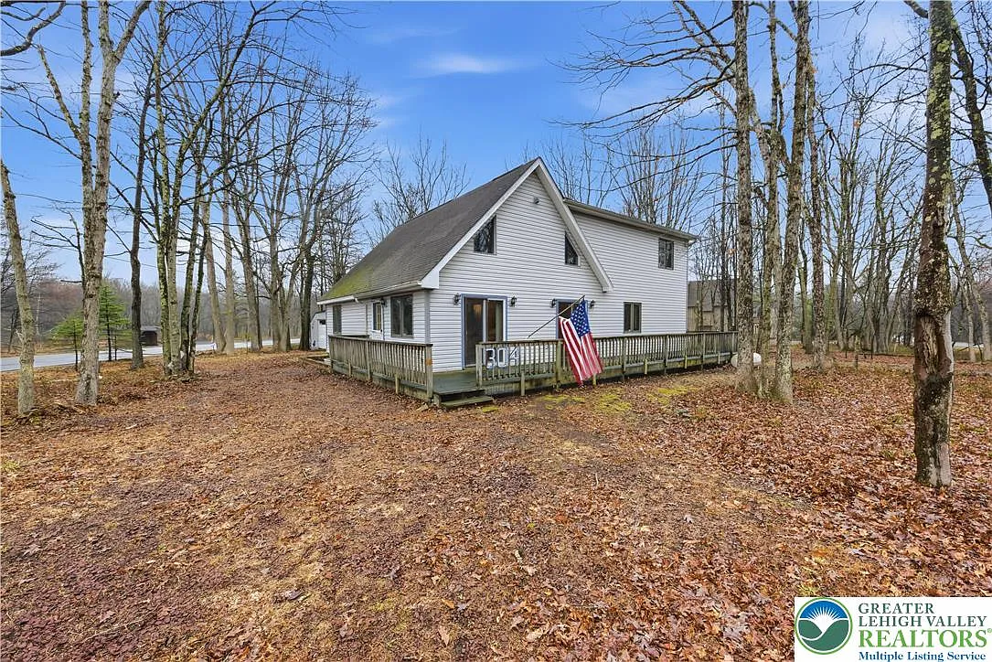 304 McKuen Way photo 1