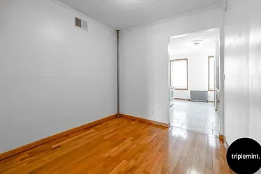 Rented by Triplemint