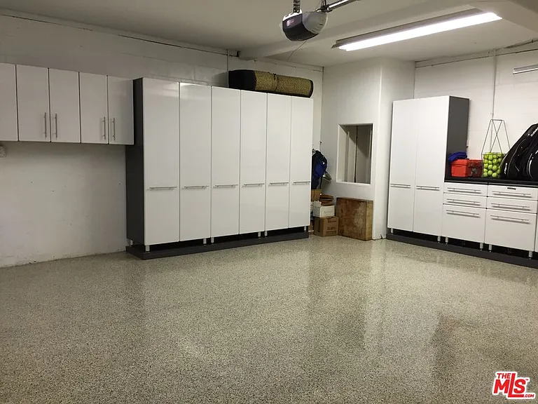 444 W Avenue 37 — Photo 33