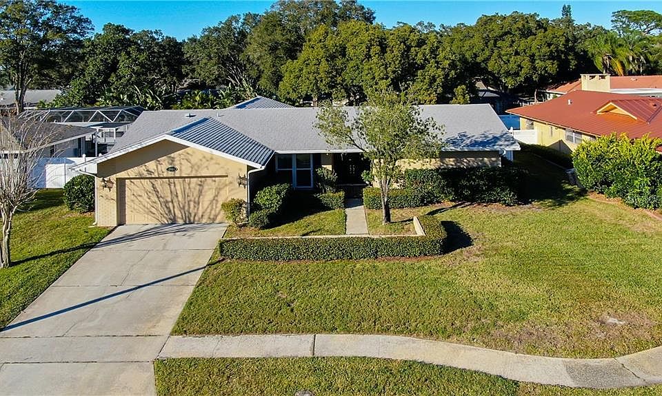 1st image of 2664 Saint Andrews Dr