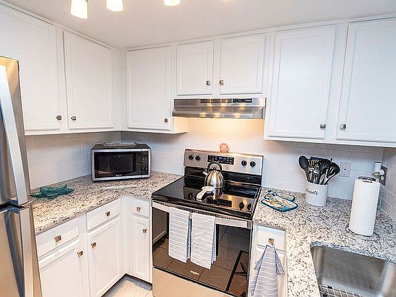 4th image of 880 A1a Beach Blvd Unit 3111