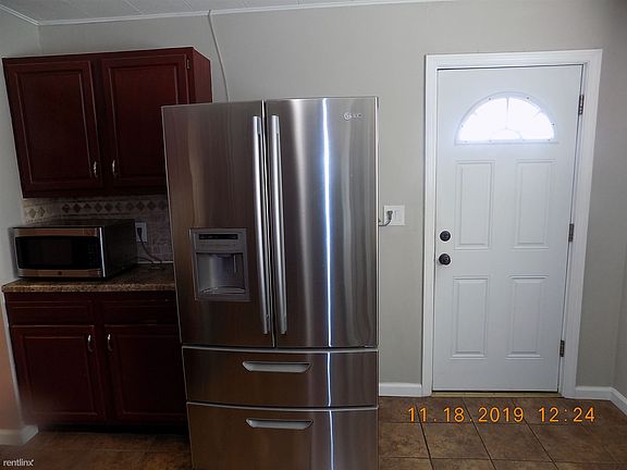 3rd image of 150 Evaline Ave