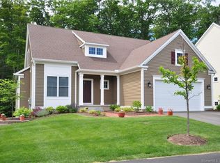 7 Prospect Rdg, Simsbury, CT 06070