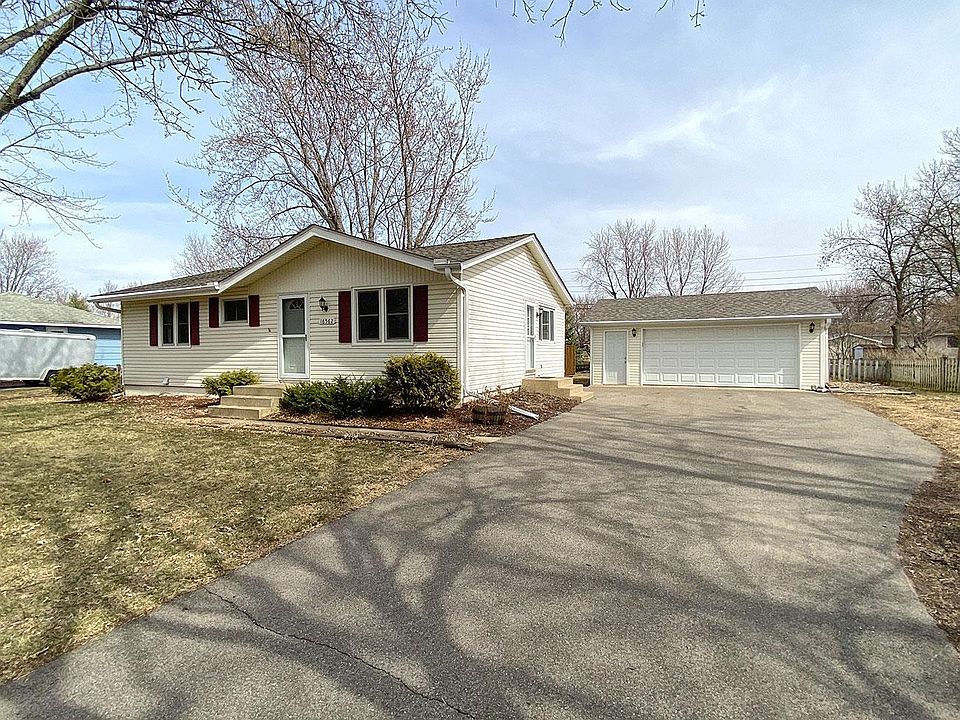 1st image of 16562 Florin Ave W