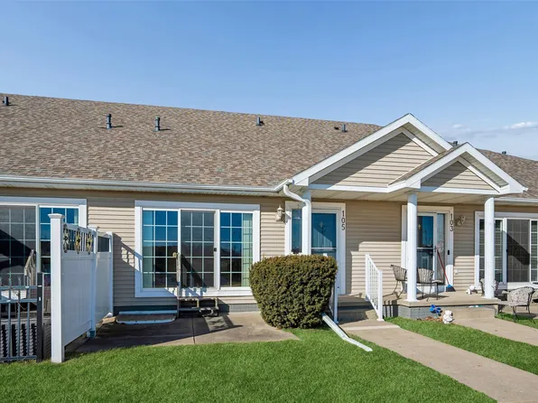 105 SE Little Beaver Ct, Grimes, IA 50111