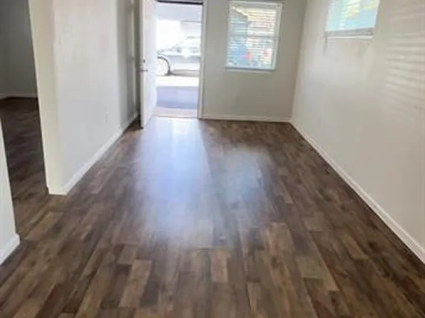 3805 Wipprecht St, Houston, TX 77026