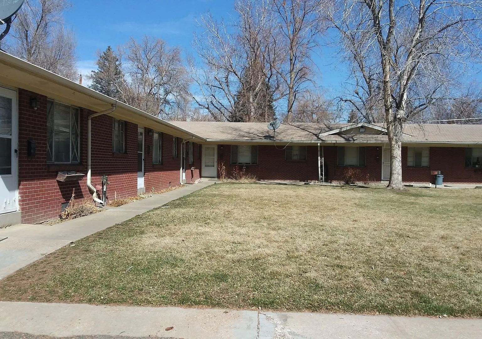 Lakewood Co. Ready for Move-In! — Photo 1