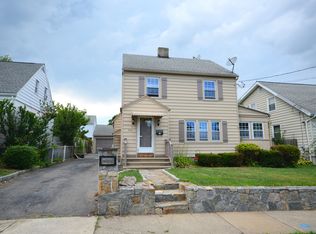 954 Birmingham St, Bridgeport, CT 06606