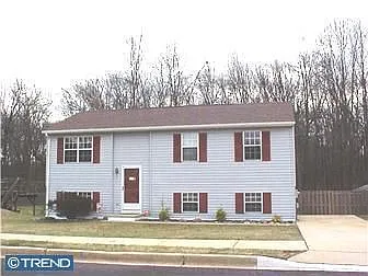 34 Julie Ln photo 1
