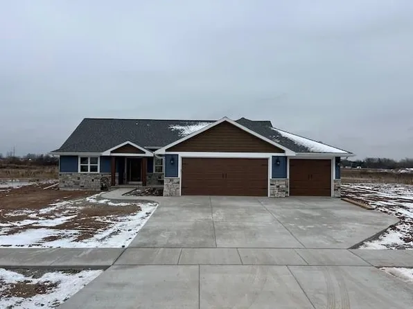 348 Battery Ave, De Pere, WI 54115