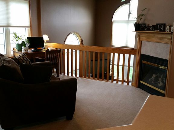Casual seating & fireplace