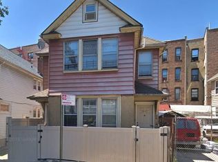 8802 145th St, Jamaica, NY 11435