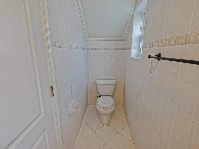 15624 Sombra Ave — Photo 11