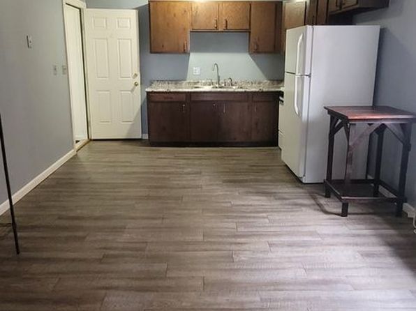 111 W Franklin St #4