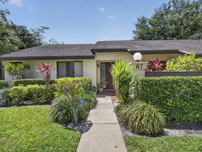 67 Macadamia Court, Royal Palm Beach, FL, 33411