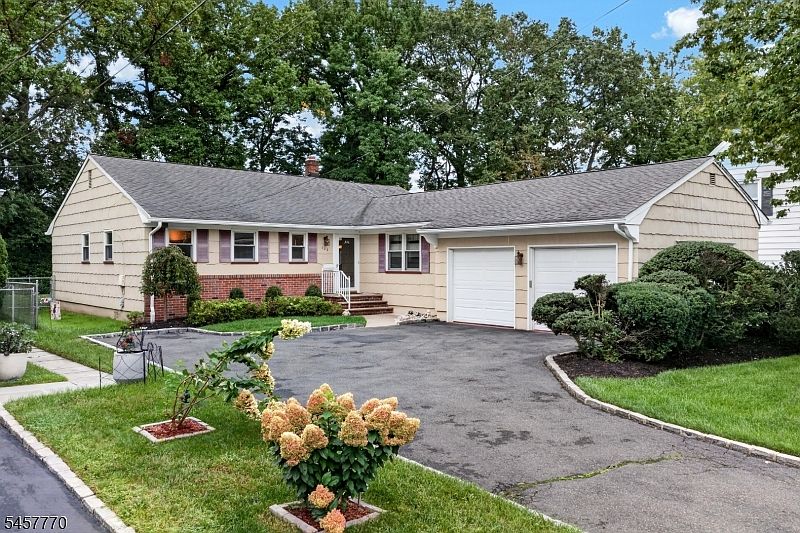 1st image of 103 Wentz Ave