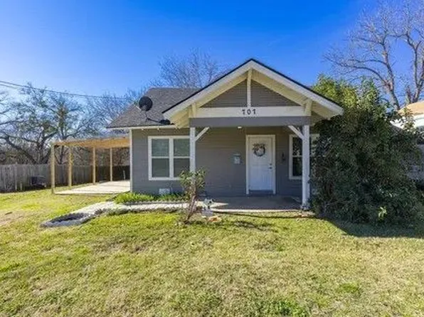 707 Park St, Commerce, TX 75428