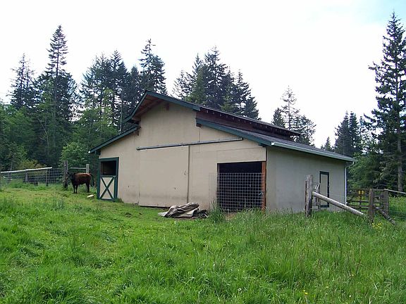 barn