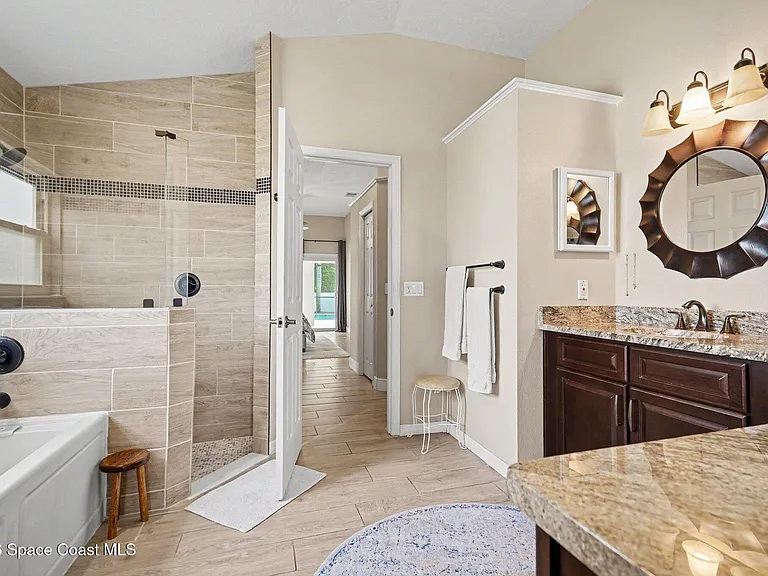 2765 Summer Brook St — Photo 16