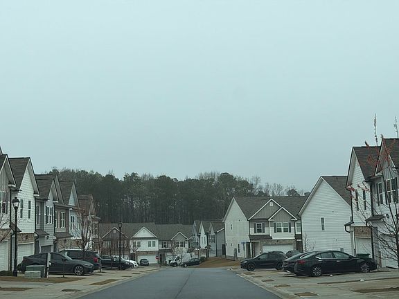 5th image of 2198 Justify Ln